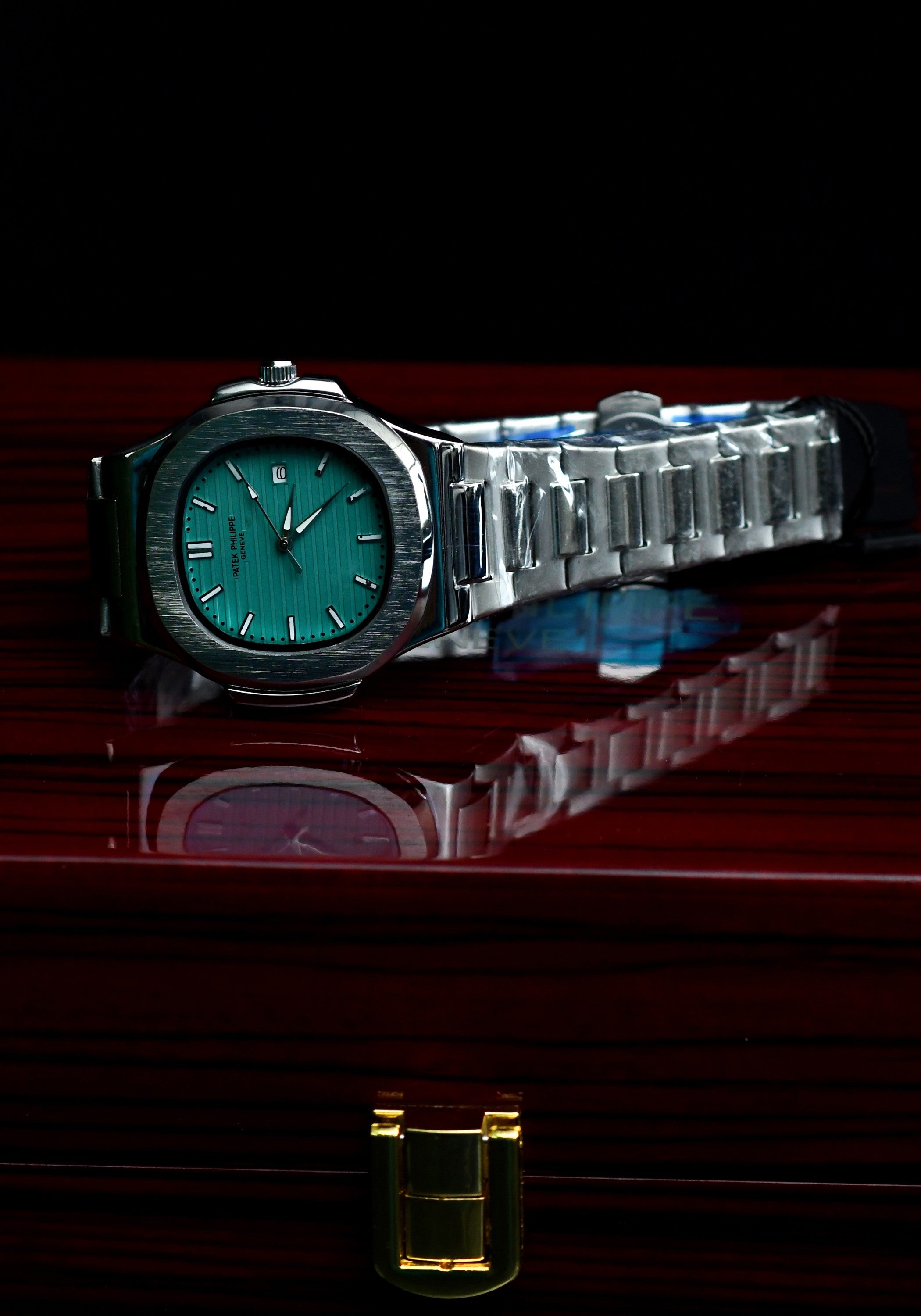 PP Green dial