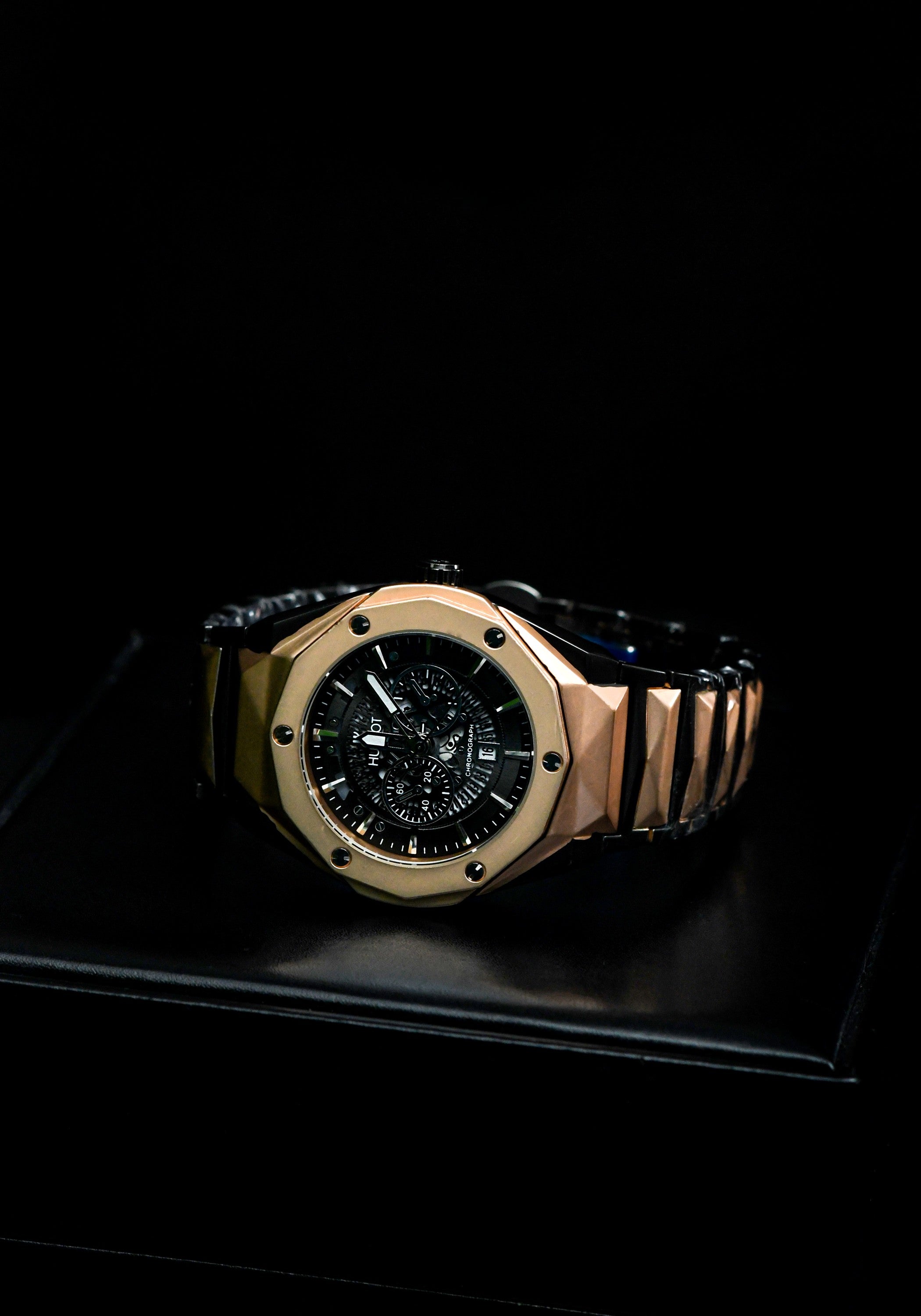 Hublot Diamond Cut Golden