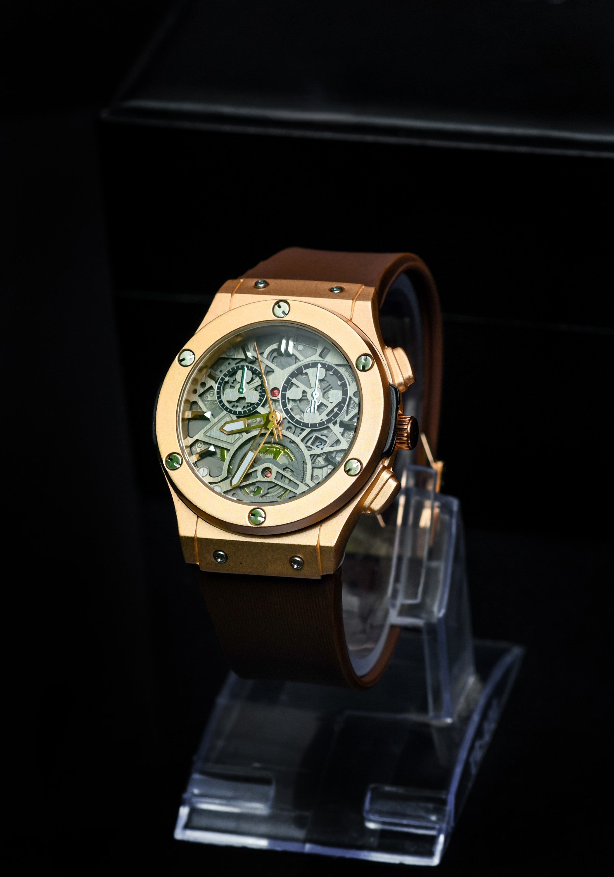 HB Golden Strap