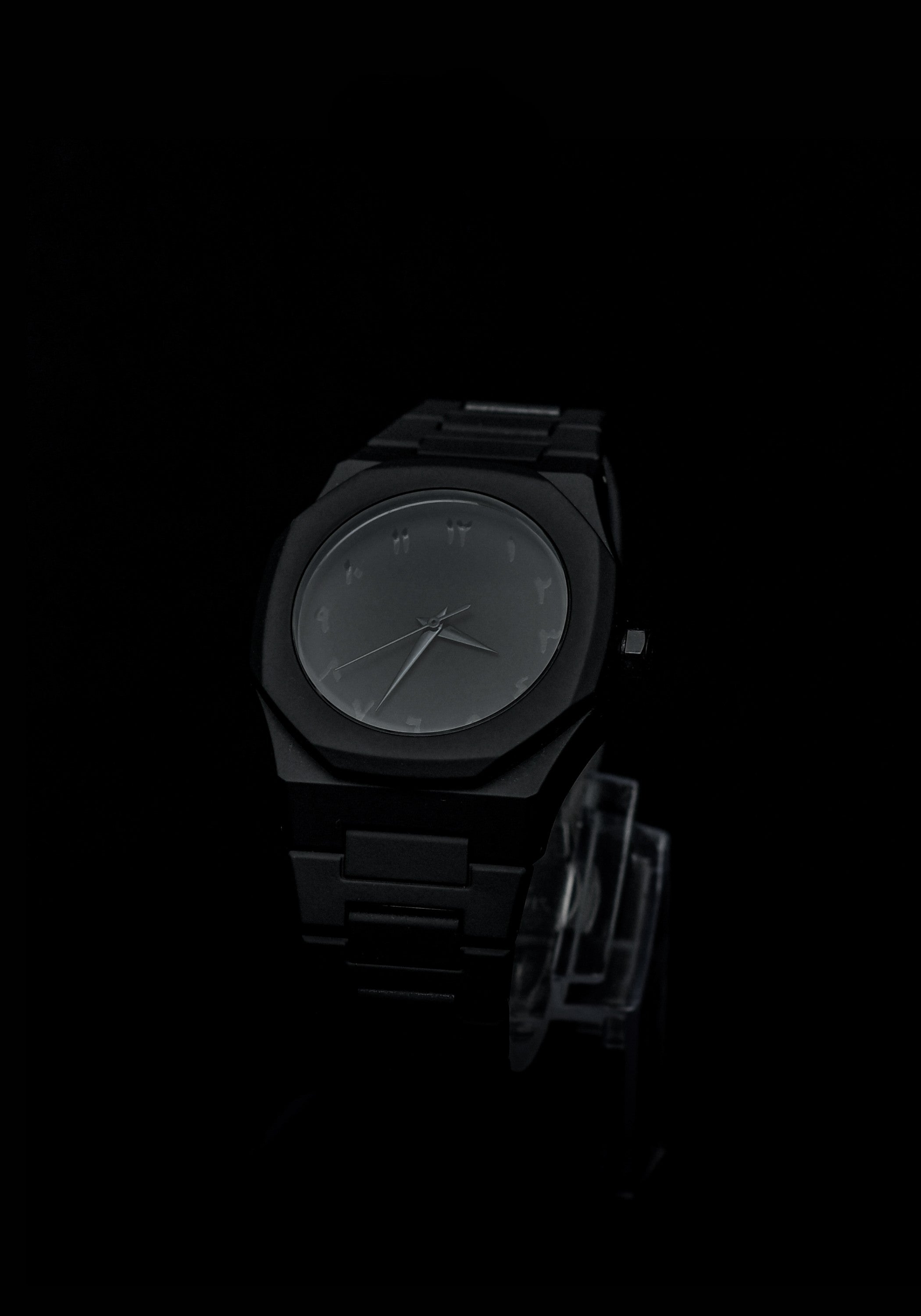 Aura Black