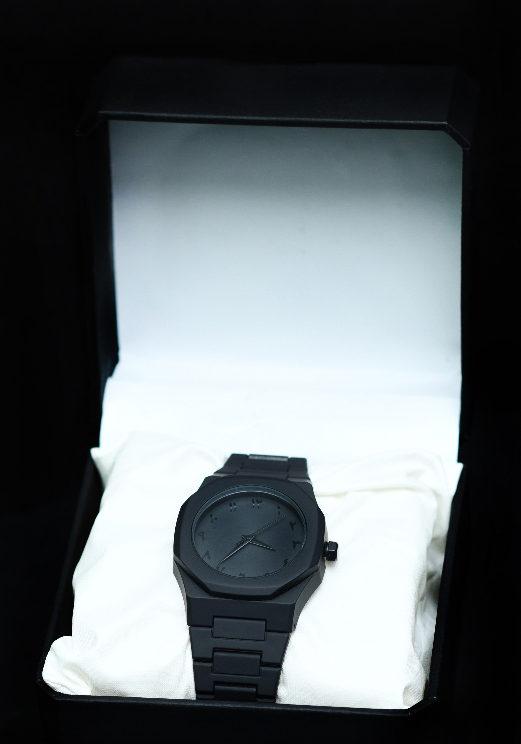 Aura Black